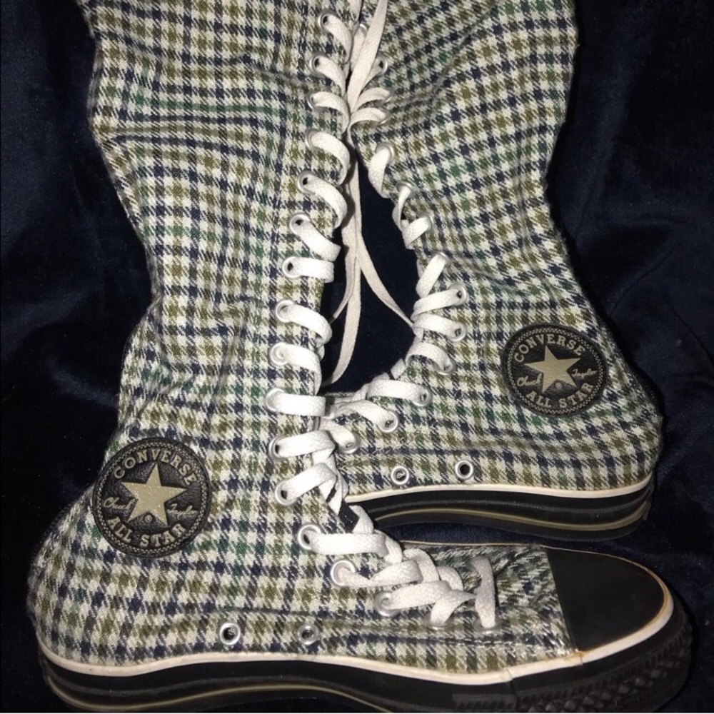 Converse black and green